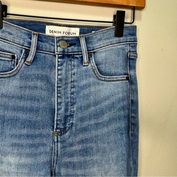 Aritzia Denim Forum The Lola High Rise Skinny 26L Size 25 Casual Denim - Picture 6 of 16